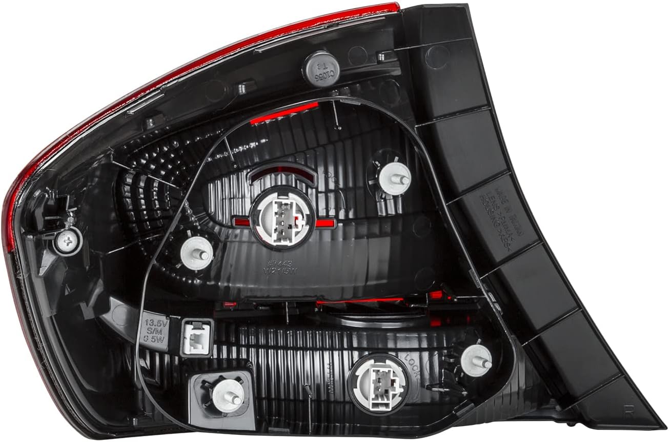 მაშუქი უკანა მარჯვენა - HONDA CIVIC 2012-2015 მაშუქი უკანა მარჯვენა - HONDA CIVIC 2012-2015