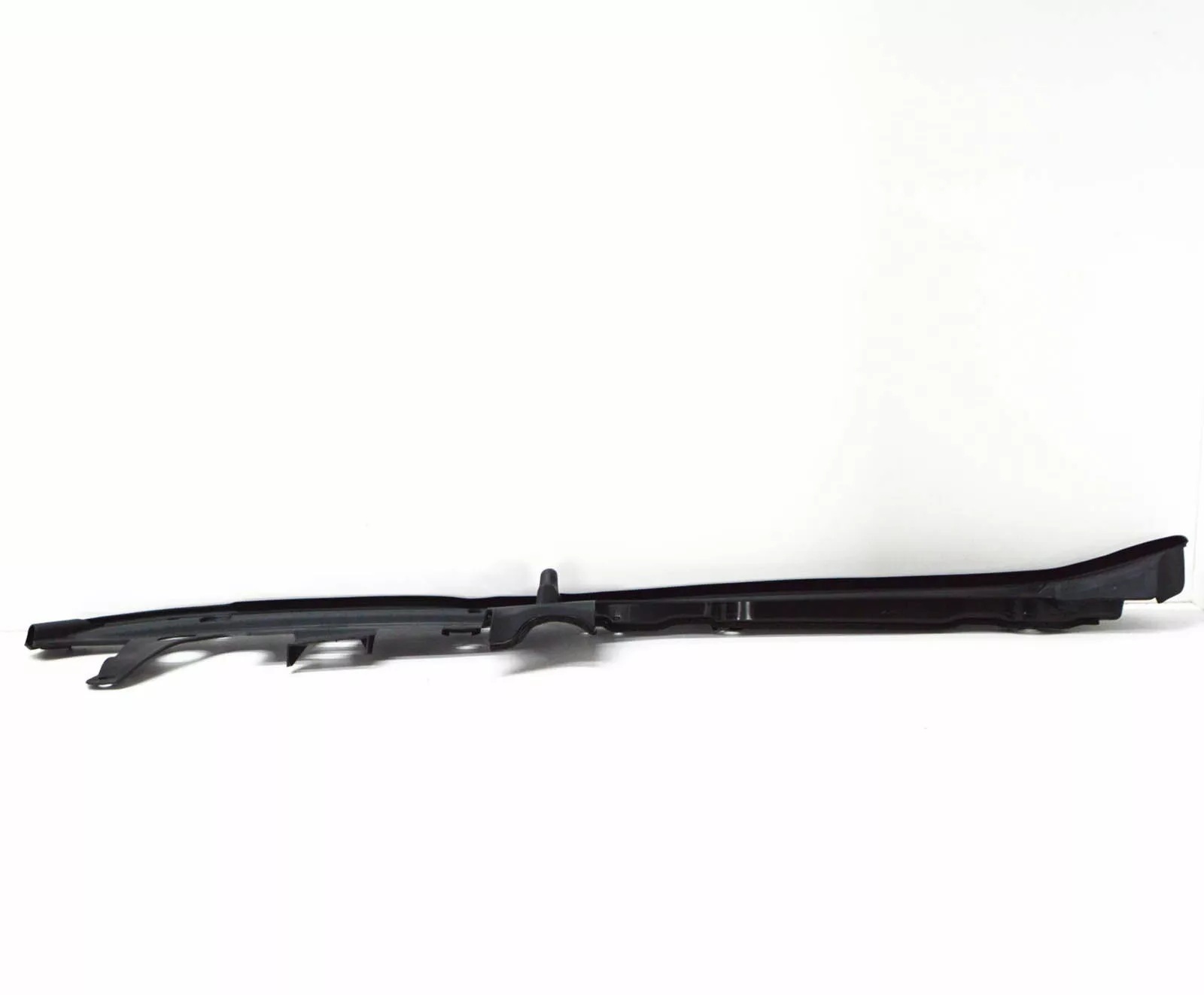 ფრთის საფარი (კაპოტქვეშა) - BMW 5 S G30/G31 2017-2020 ფრთის საფარი (კაპოტქვეშა) - BMW 5 S G30/G31 2017-2020