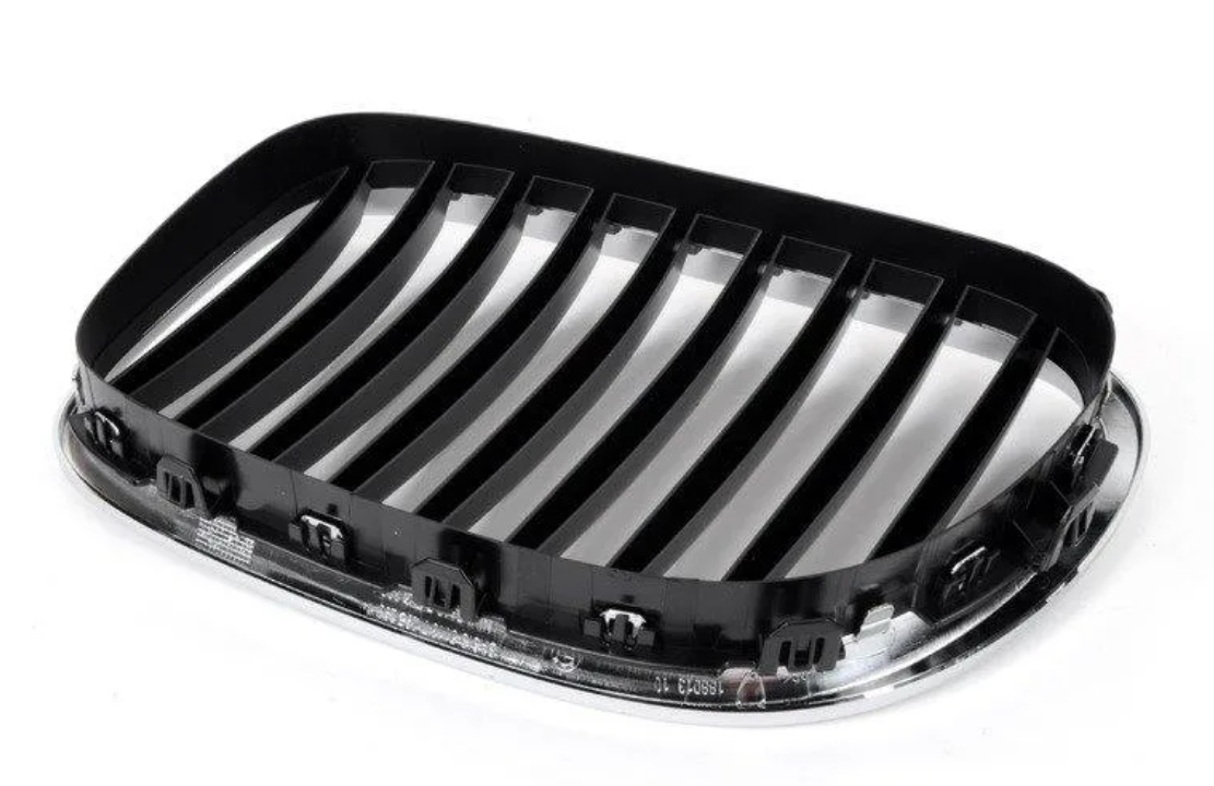 ბადე მარჯვენა - BMW 7 S F02 2012-2015