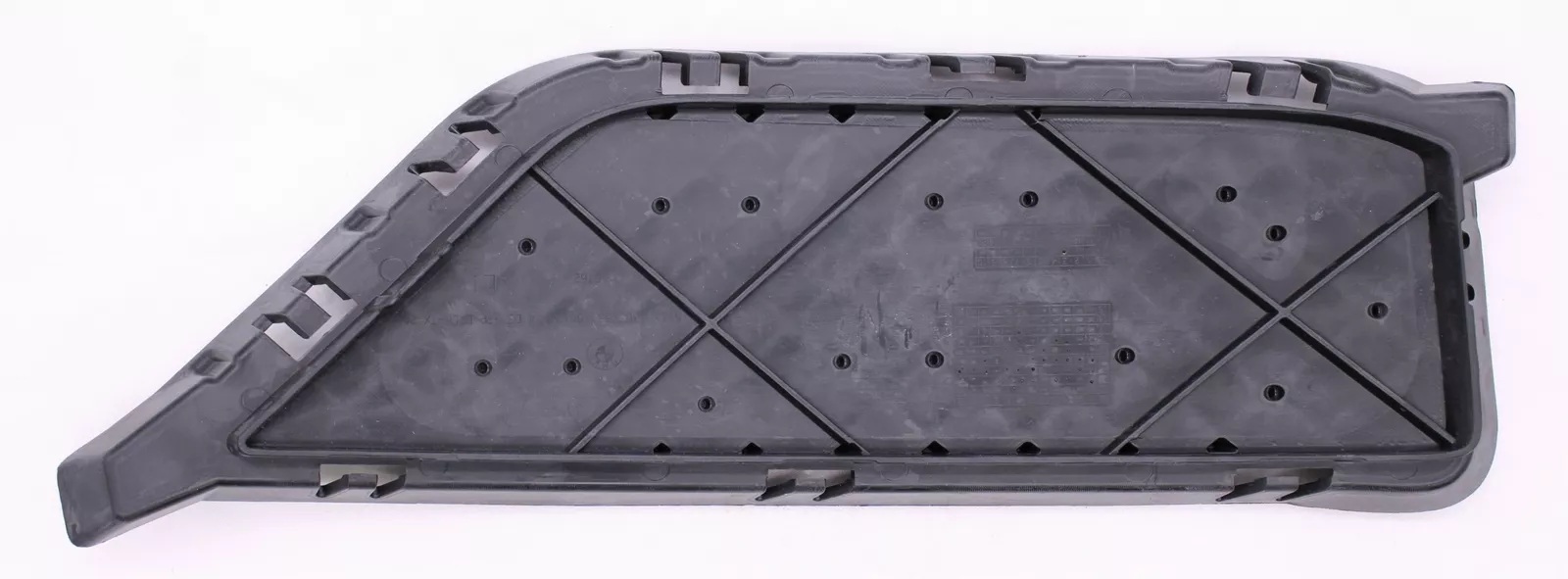 ცხაურა დახურული მარცხენა - BMW X1 E84 2013-2015