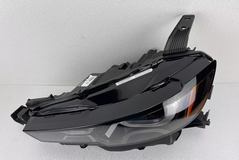 მაშუქი წინა მარცხენა LEVELLING/LED DRL/AFS - MAZDA CX50 2023-